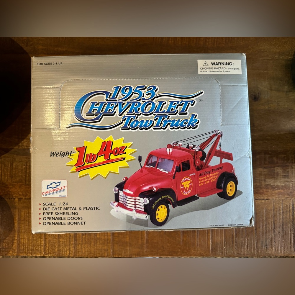 1953 Chevy tow truck vintage toy
